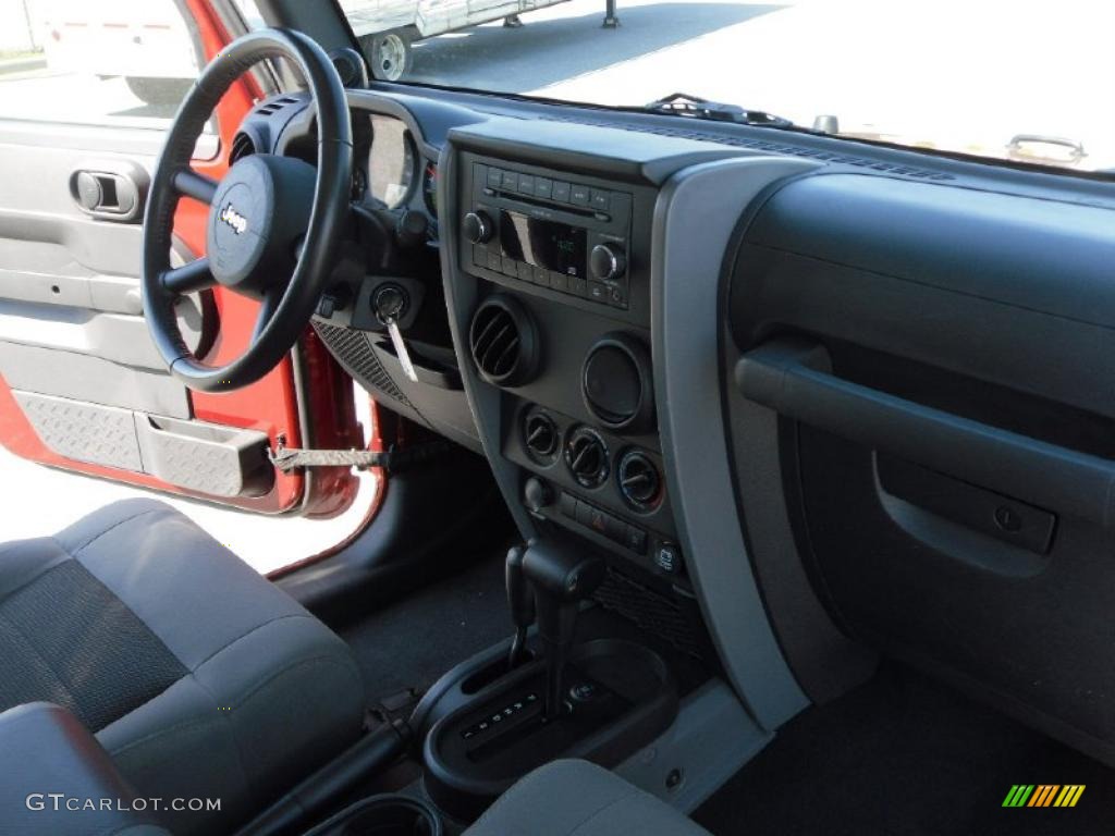 2009 Wrangler X 4x4 - Red Rock Crystal Pearl Coat / Dark Slate Gray/Medium Slate Gray photo #20