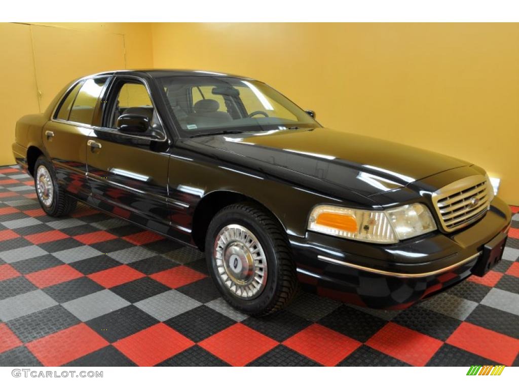 2002 Crown Victoria  - Black / Light Graphite photo #1
