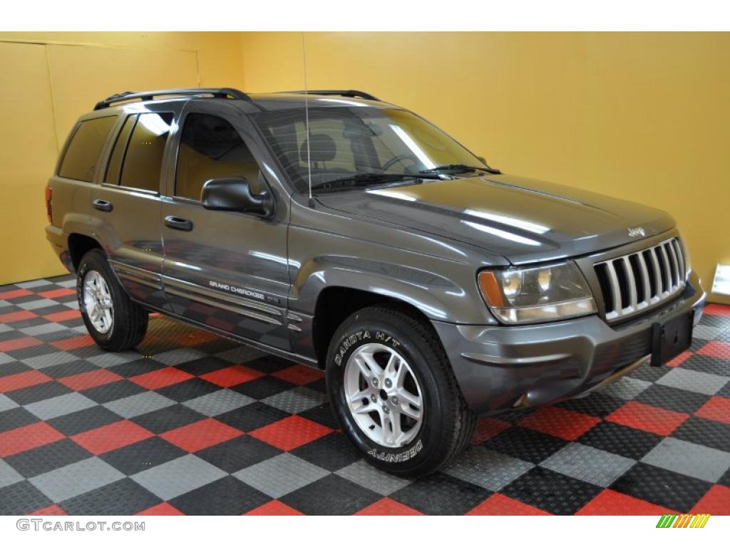 Graphite Metallic Jeep Grand Cherokee