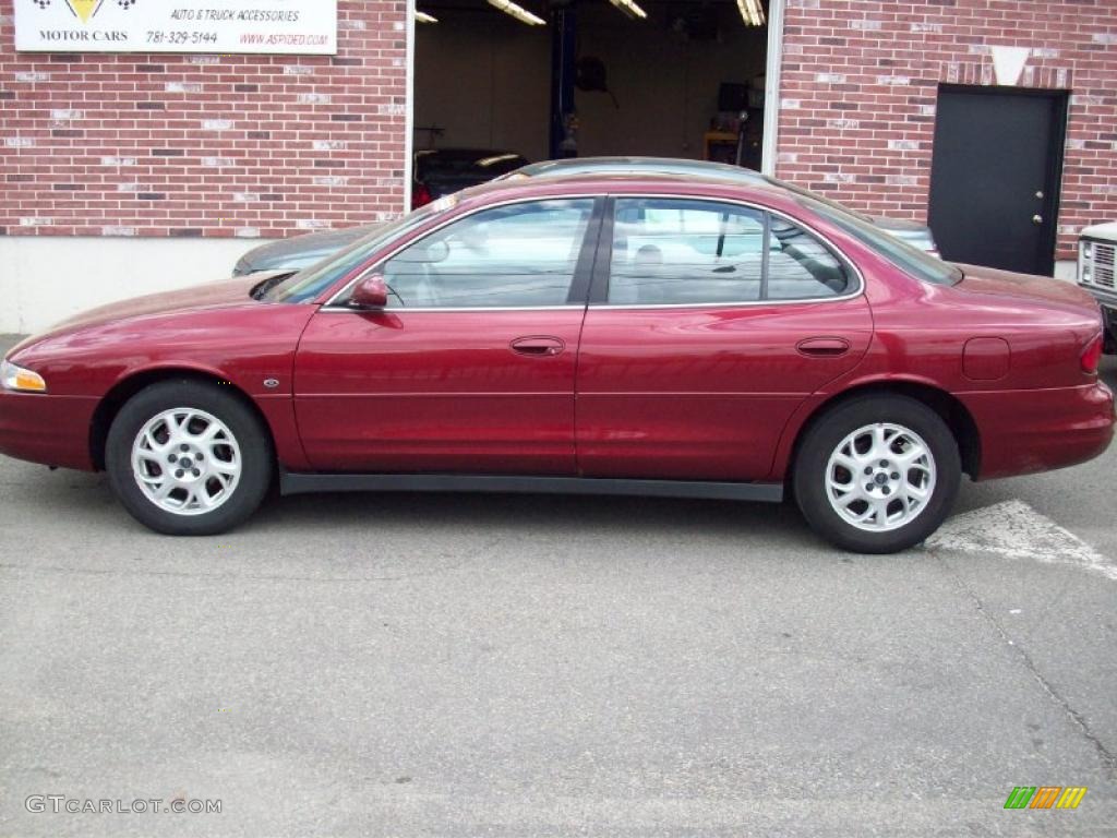 2000 Intrigue GL - Ruby Red Metallic / Neutral photo #3