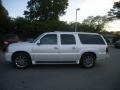 White Diamond - Escalade ESV AWD Photo No. 2
