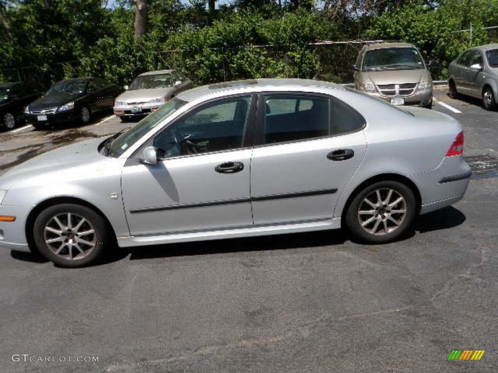 2004 9-3 Linear Sedan - Silver Metallic / Slate Gray photo #1