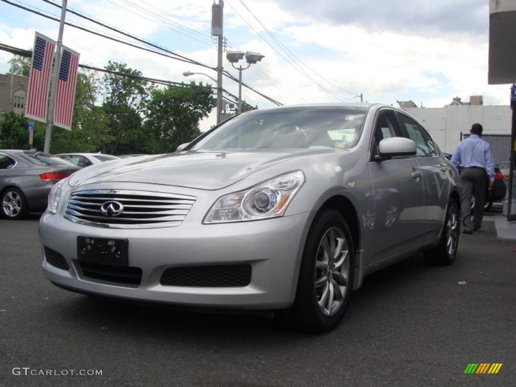 2008 G 35 x Sedan - Liquid Platinum Silver / Graphite photo #1