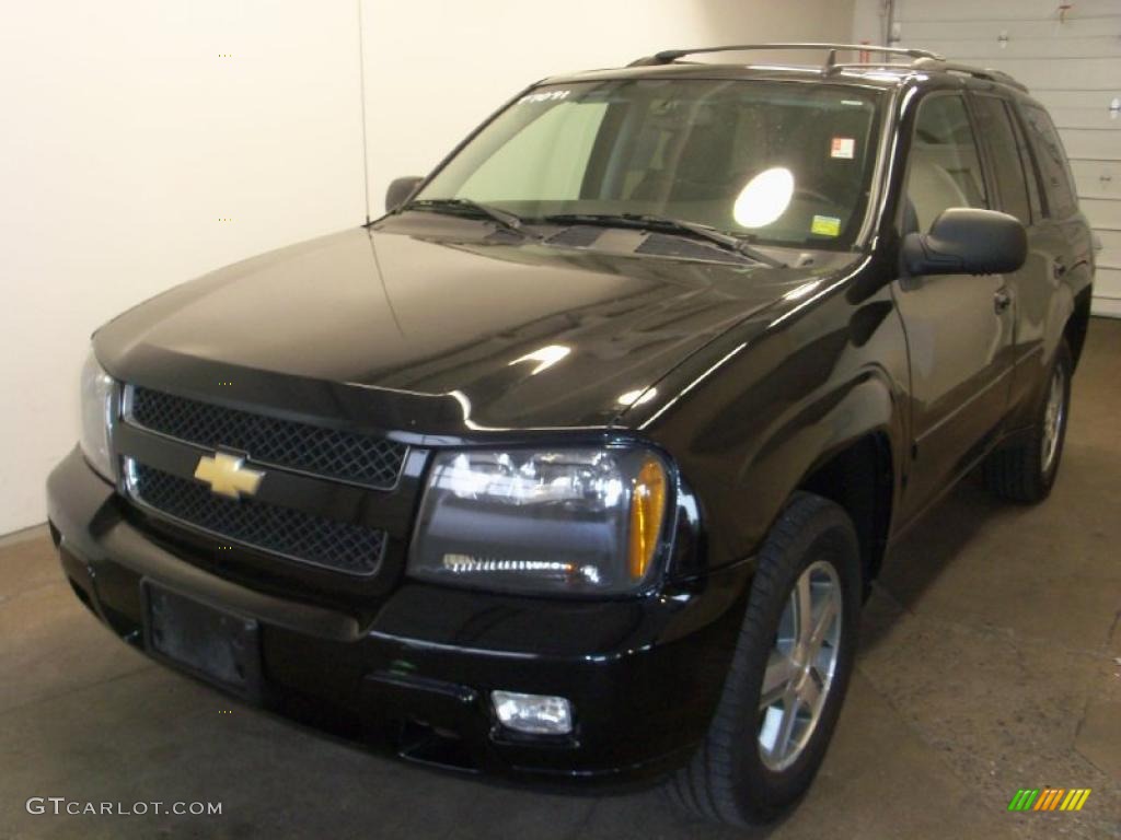 Black Chevrolet TrailBlazer