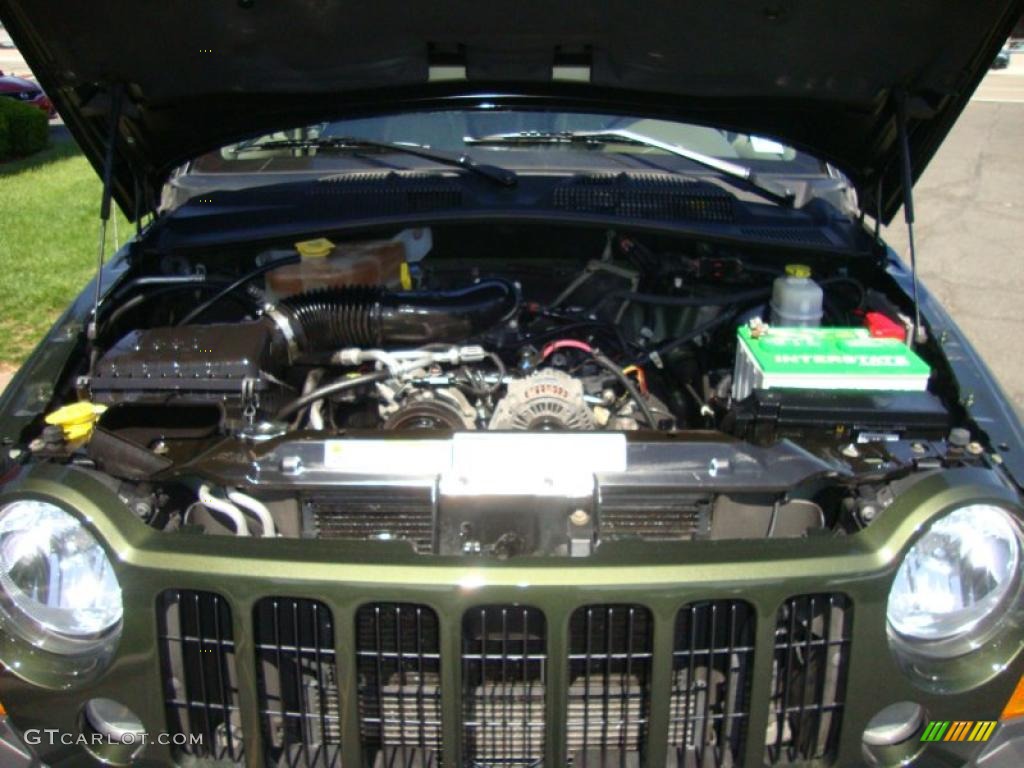 2007 Liberty Sport 4x4 - Jeep Green Metallic / Khaki photo #27