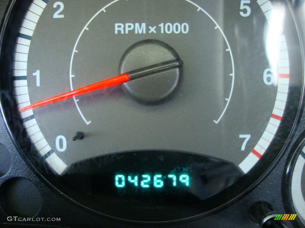 2007 Liberty Sport 4x4 - Jeep Green Metallic / Khaki photo #37