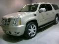 White Diamond - Escalade ESV AWD Photo No. 3