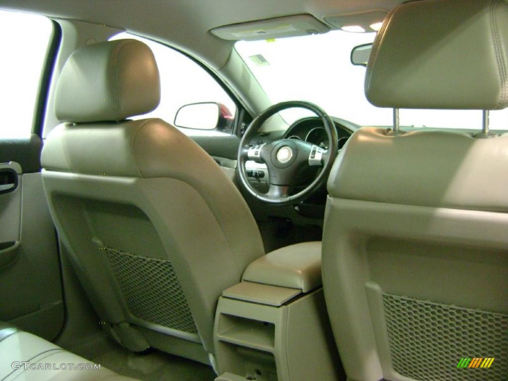 2009 Aura XR - Red Jewel Tintcoat / Gray photo #30
