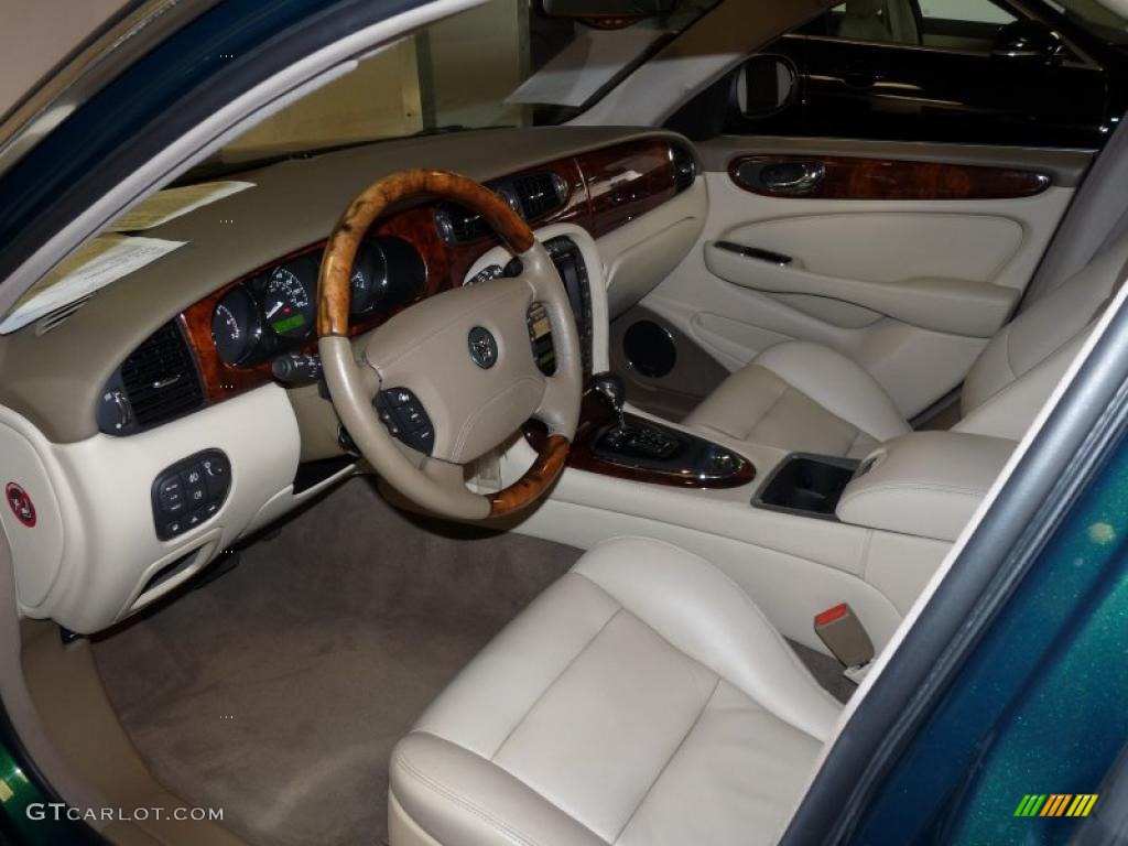 2004 XJ XJR - Jaguar Racing Green Metallic / Sand photo #18