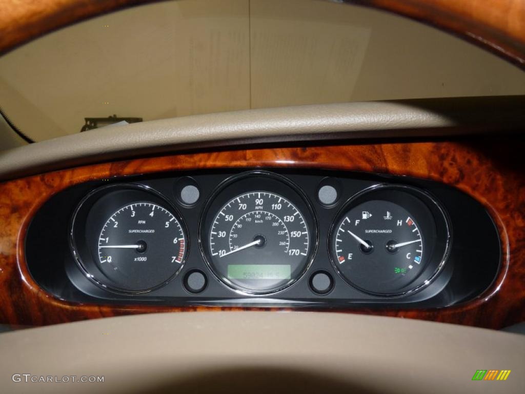 2004 XJ XJR - Jaguar Racing Green Metallic / Sand photo #40