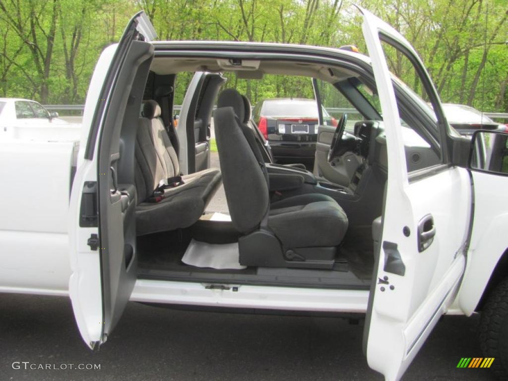 2003 Silverado 2500HD LS Extended Cab 4x4 - Summit White / Dark Charcoal photo #7