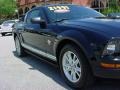 Black - Mustang V6 Coupe Photo No. 2