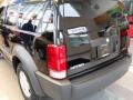 Black - Nitro SXT 4x4 Photo No. 5