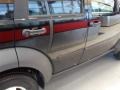 Black - Nitro SXT 4x4 Photo No. 8