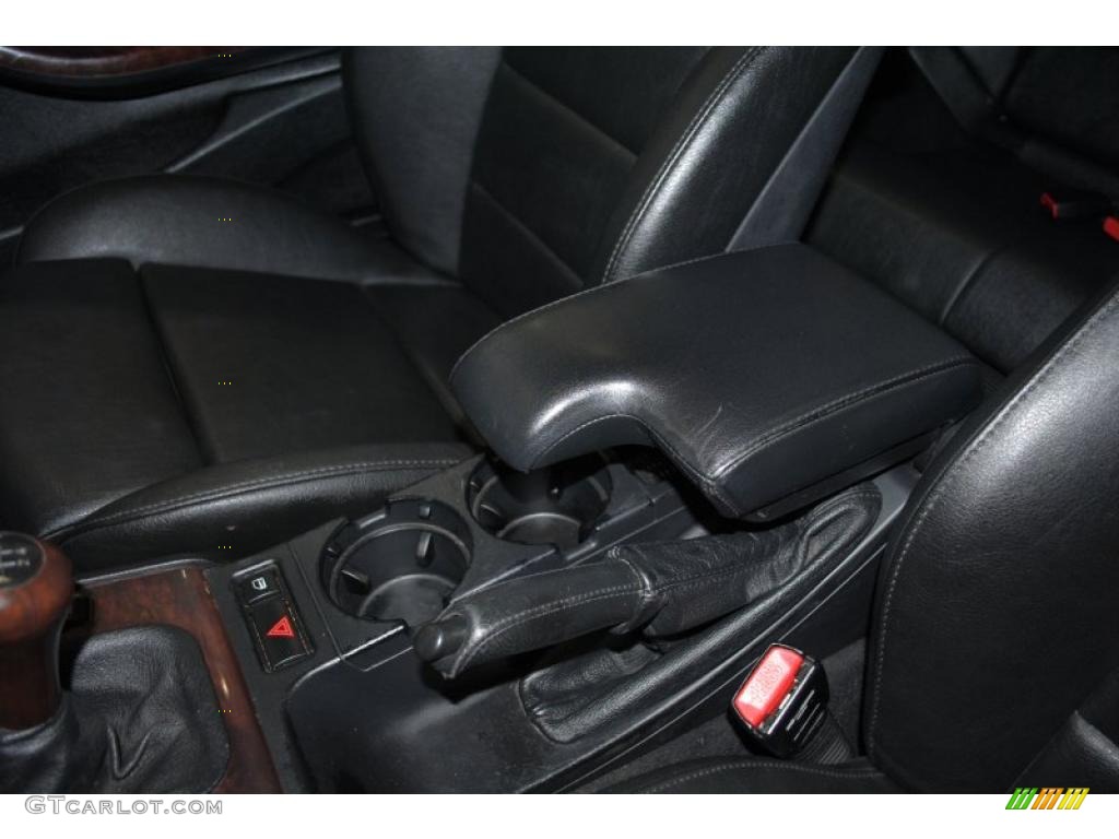 2002 3 Series 330i Coupe - Jet Black / Black photo #45