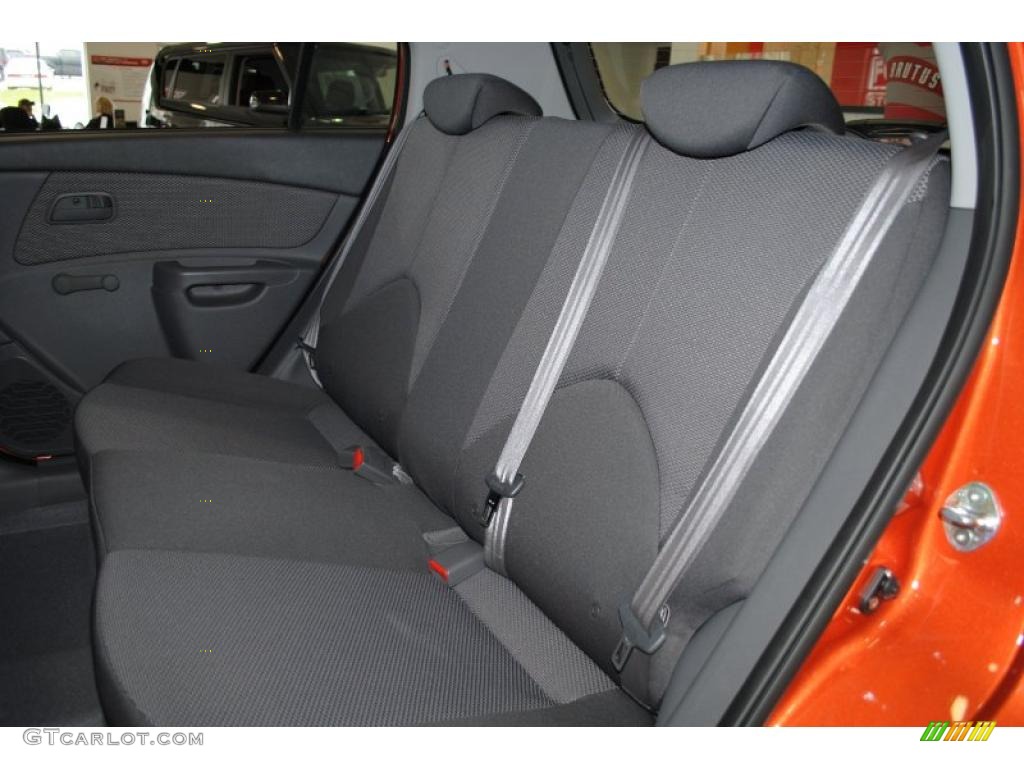 2009 Rio Rio5 LX Hatchback - Sunset Orange / Gray photo #18