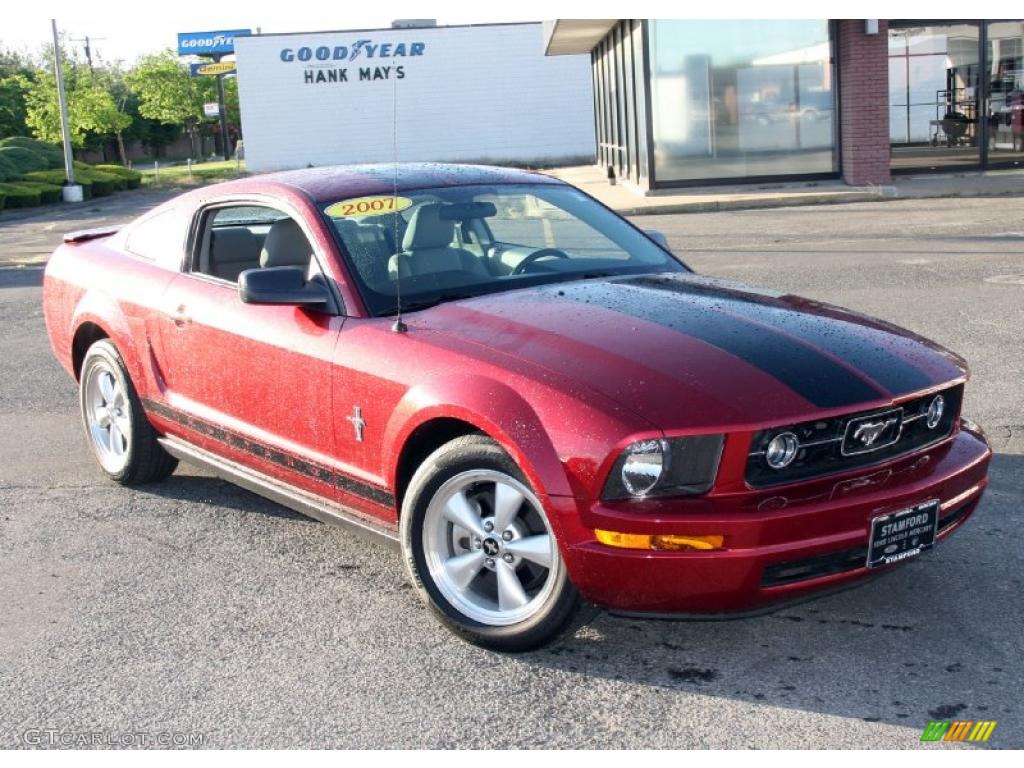 2007 Mustang V6 Deluxe Coupe - Redfire Metallic / Light Graphite photo #3