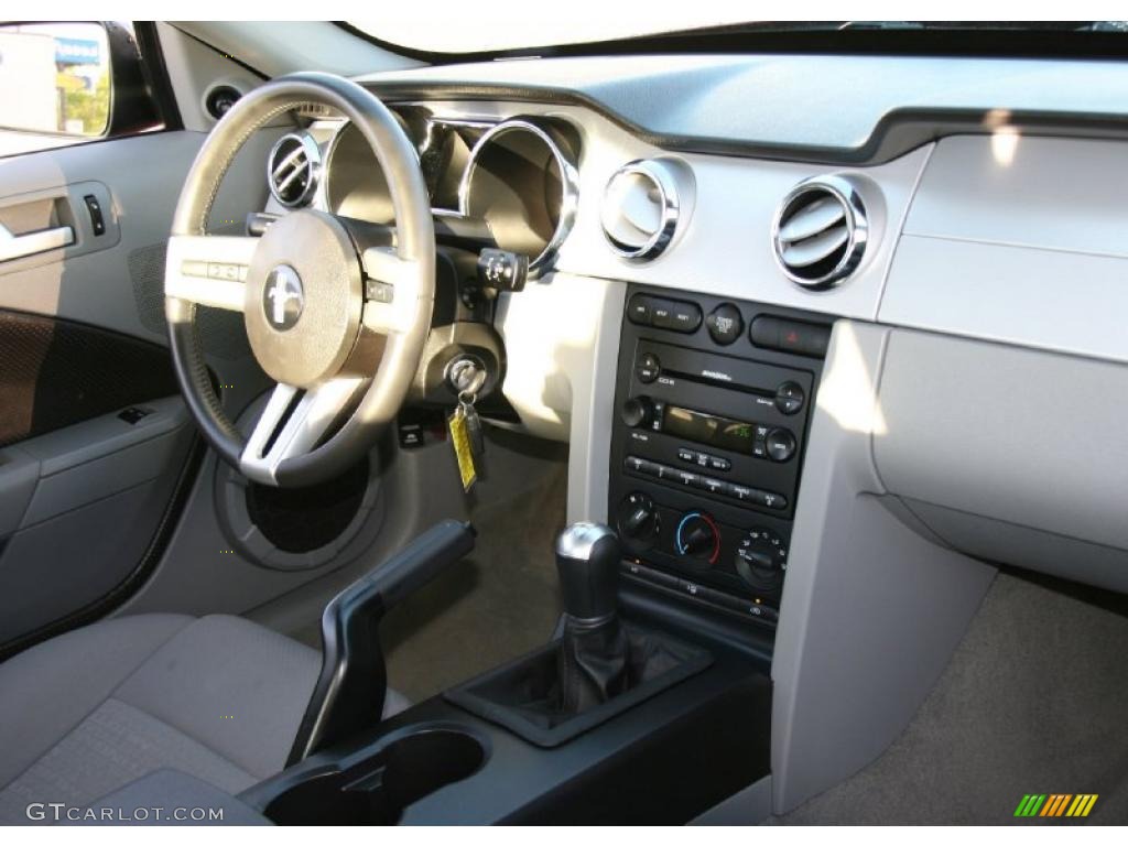 2007 Mustang V6 Deluxe Coupe - Redfire Metallic / Light Graphite photo #12