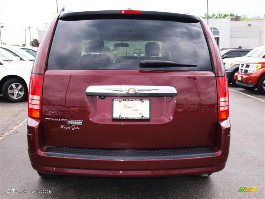 2008 Town & Country Touring - Deep Crimson Crystal Pearlcoat / Medium Slate Gray/Light Shale photo #6
