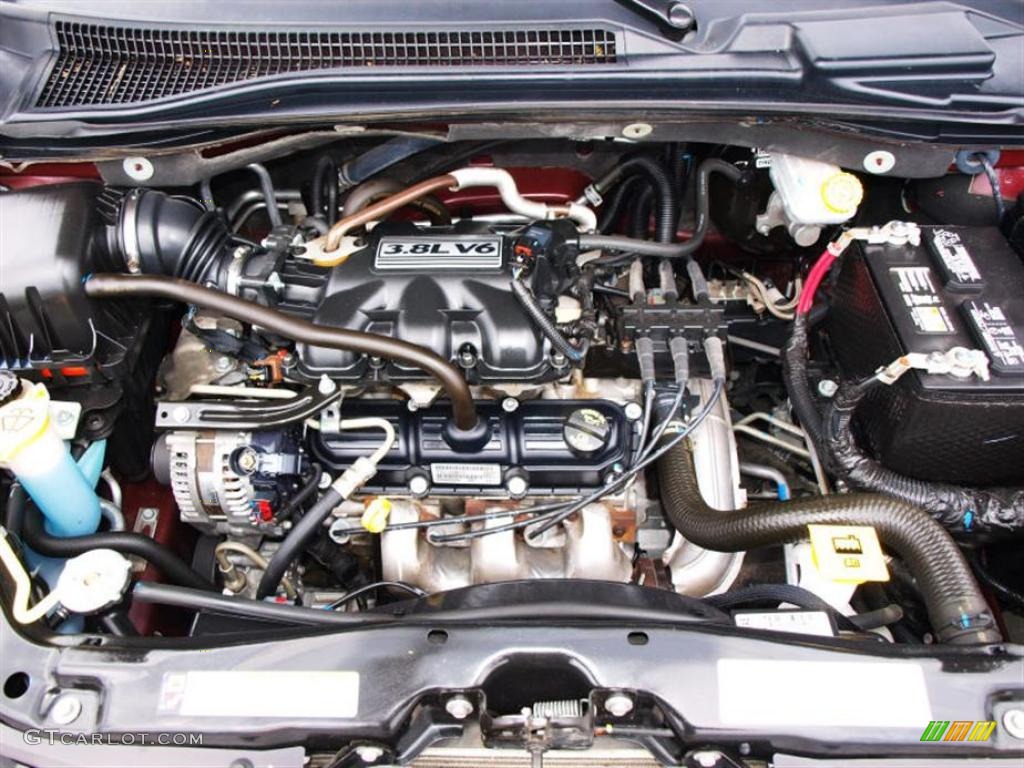 2008 Town & Country Touring - Deep Crimson Crystal Pearlcoat / Medium Slate Gray/Light Shale photo #7