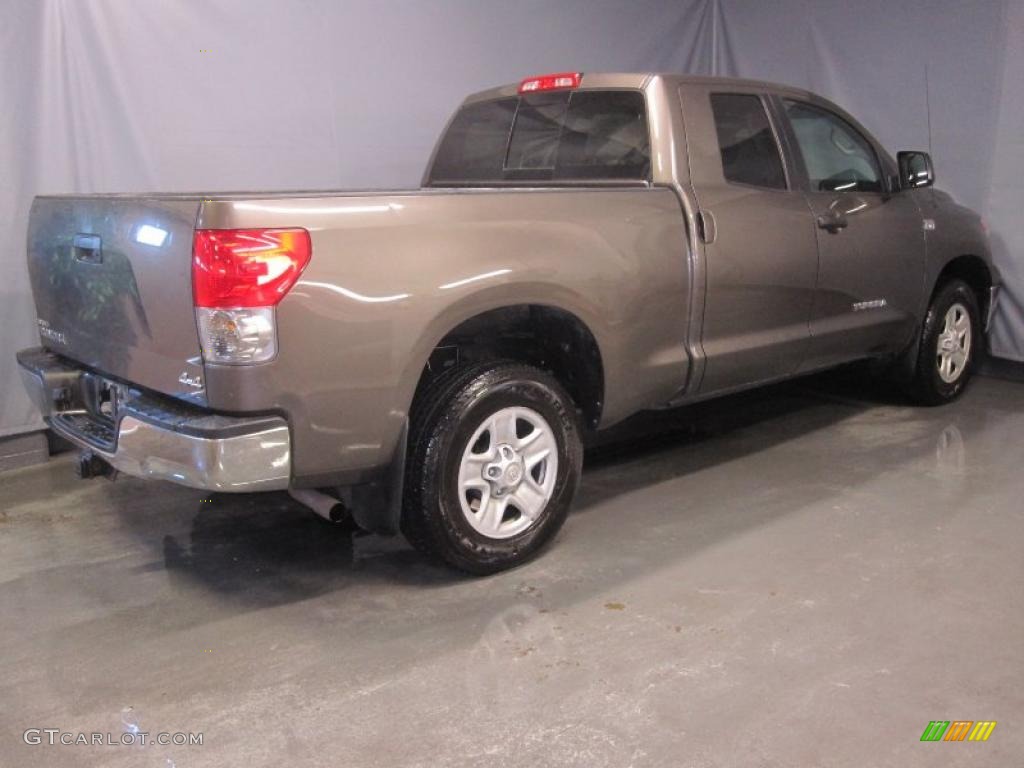 2008 Tundra Double Cab 4x4 - Pyrite Mica / Graphite Gray photo #3