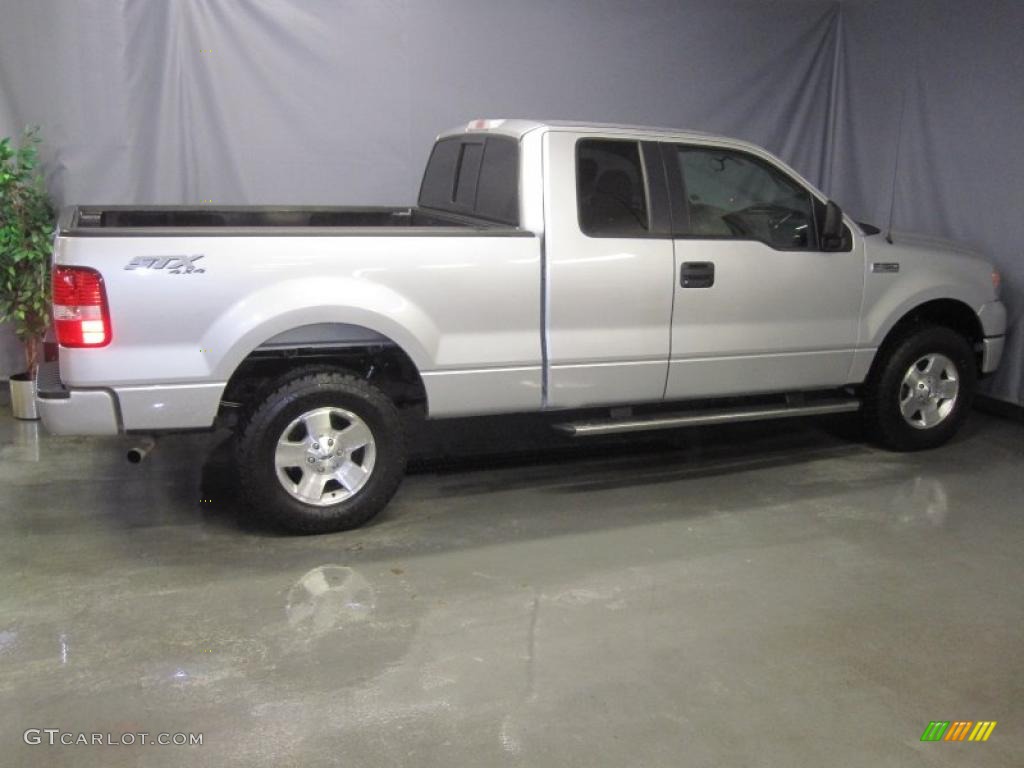 2006 F150 STX SuperCab 4x4 - Silver Metallic / Medium/Dark Flint photo #4