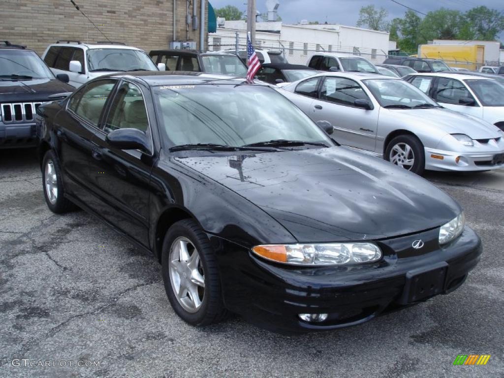 Black Onyx Oldsmobile Alero