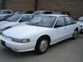 Bright White - Cutlass Supreme SL Sedan Photo No. 2