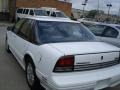 Bright White - Cutlass Supreme SL Sedan Photo No. 3