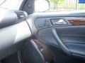 Black - C 280 4Matic Luxury Photo No. 48