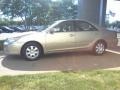 Desert Sand Mica - Camry LE Photo No. 18