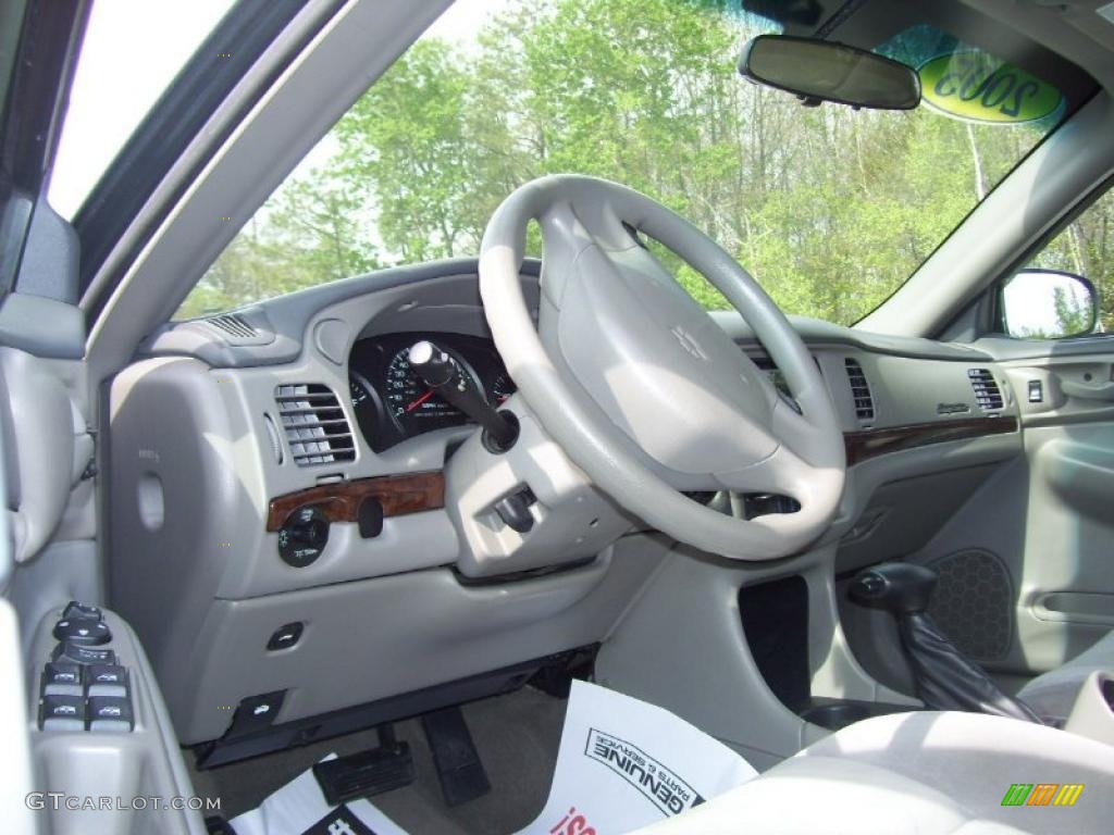2005 Impala  - Medium Gray Metallic / Medium Gray photo #8