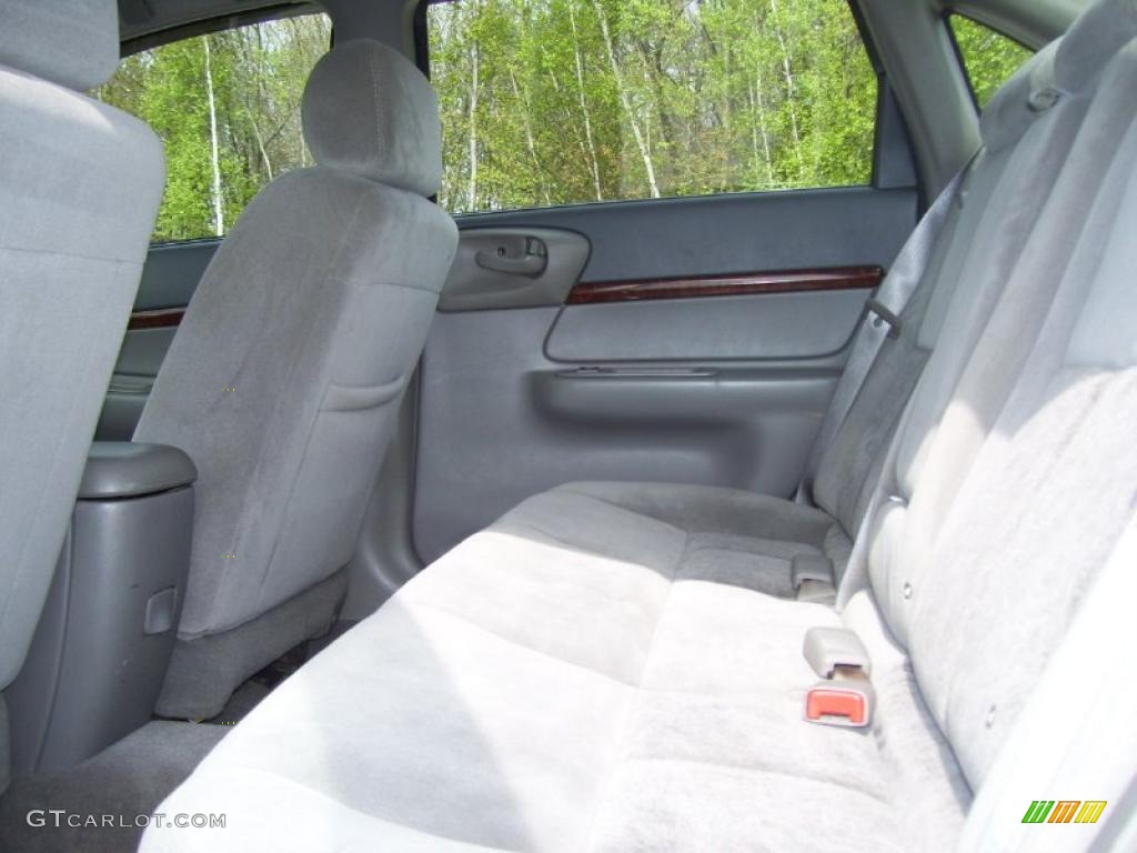 2005 Impala  - Medium Gray Metallic / Medium Gray photo #9