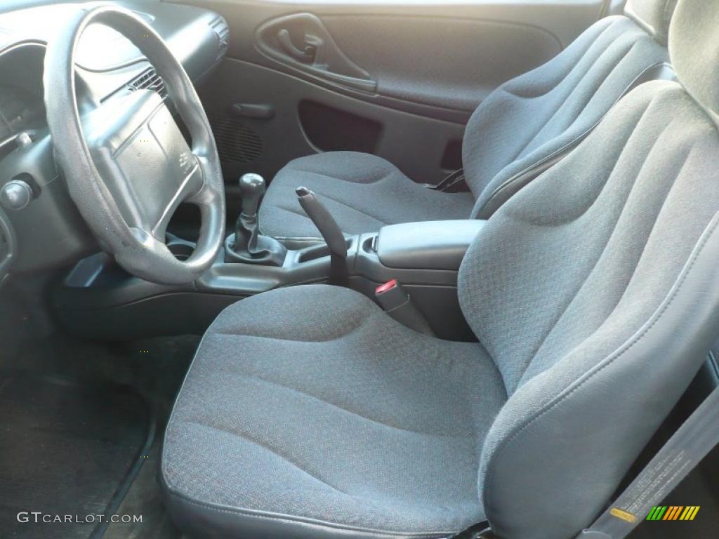 1997 Cavalier Coupe - Bright White / Graphite photo #8