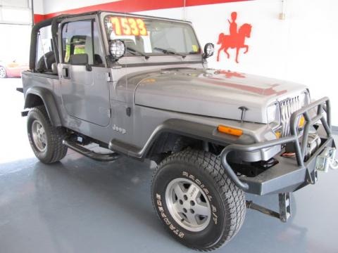 1993 Jeep Wrangler 4x4 Data, Info and Specs