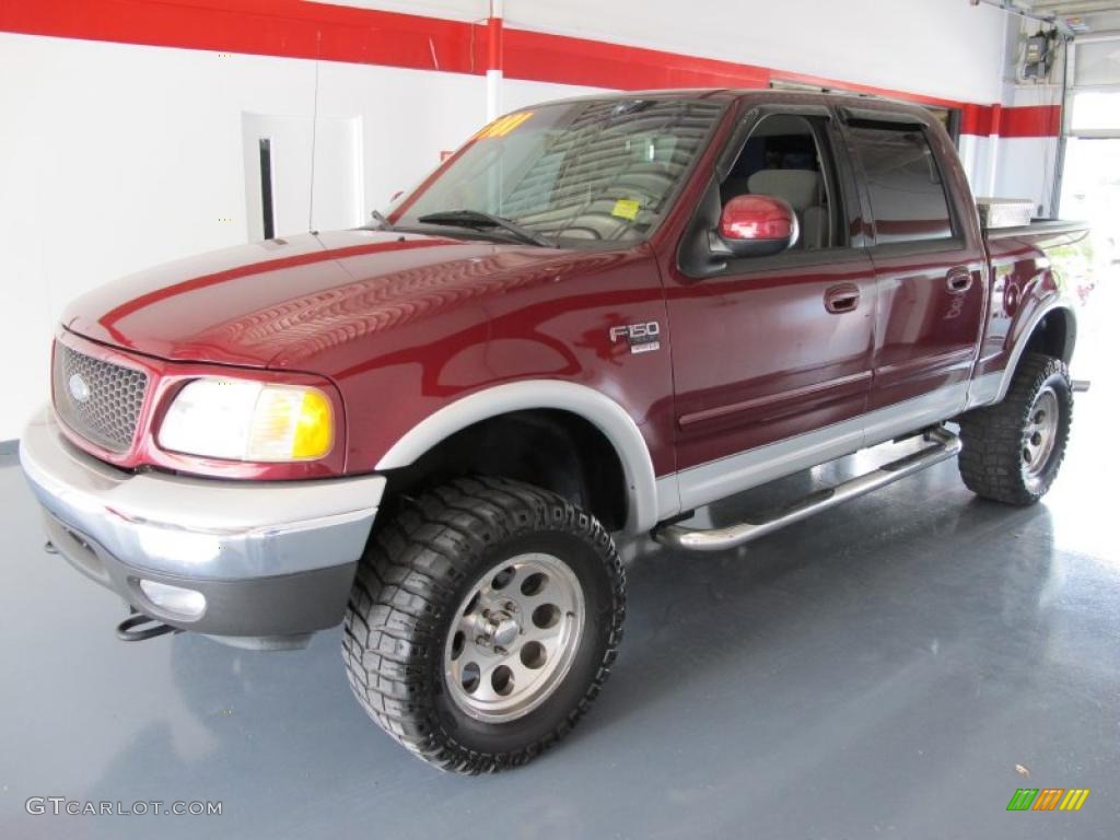 2003 F150 XLT SuperCrew 4x4 - Toreador Red Metallic / Medium Graphite Grey photo #3