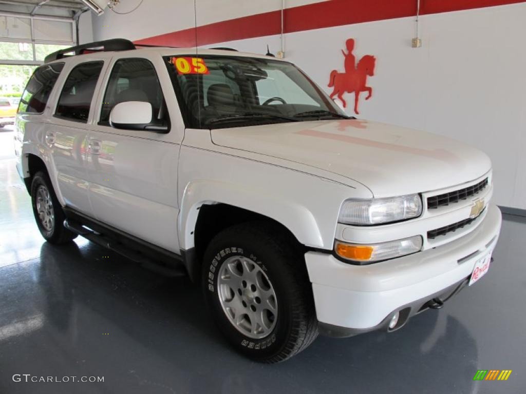 2005 Tahoe Z71 - Summit White / Gray/Dark Charcoal photo #1