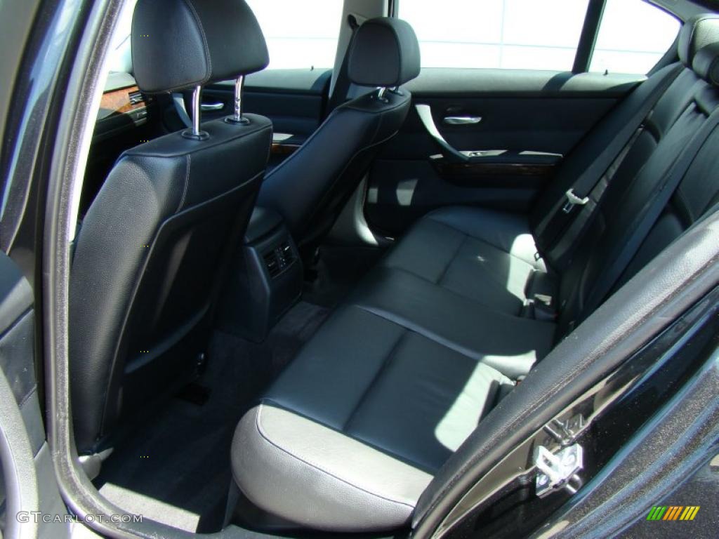 2010 3 Series 328i xDrive Sedan - Black Sapphire Metallic / Black photo #12