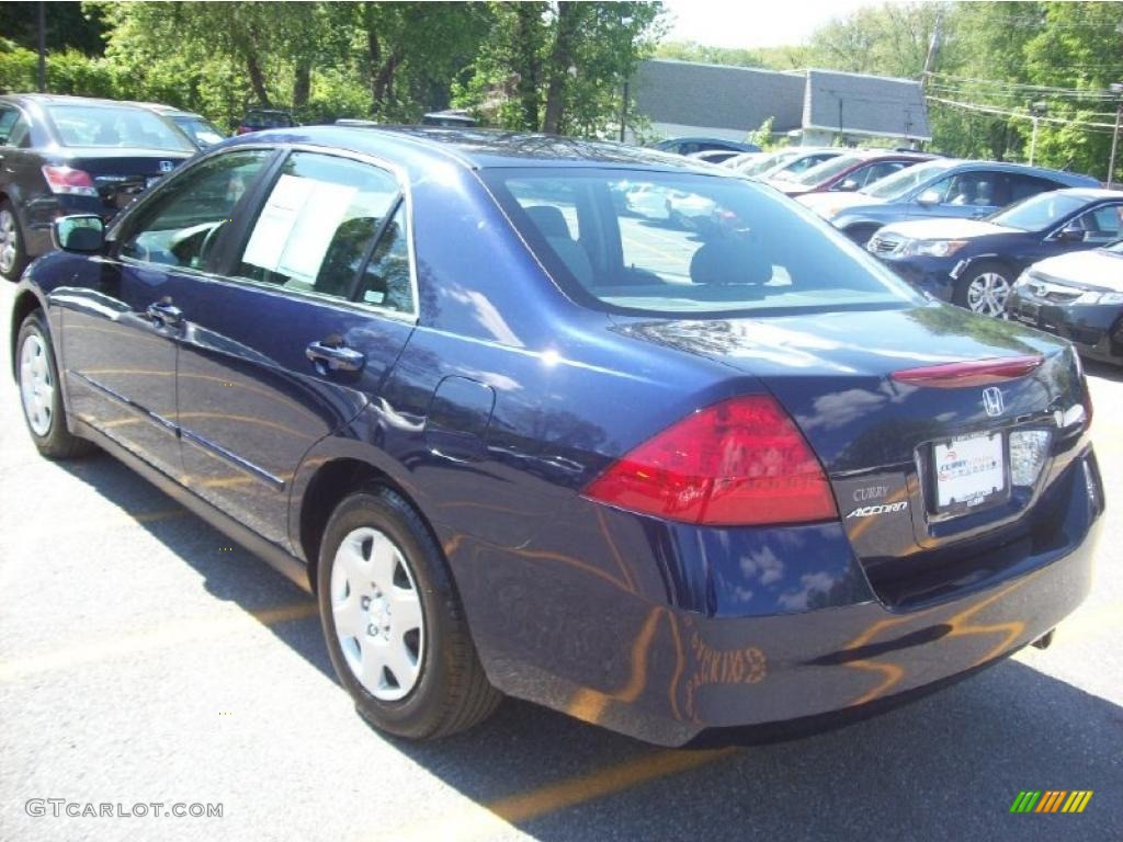 2007 Accord LX Sedan - Royal Blue Pearl / Gray photo #2