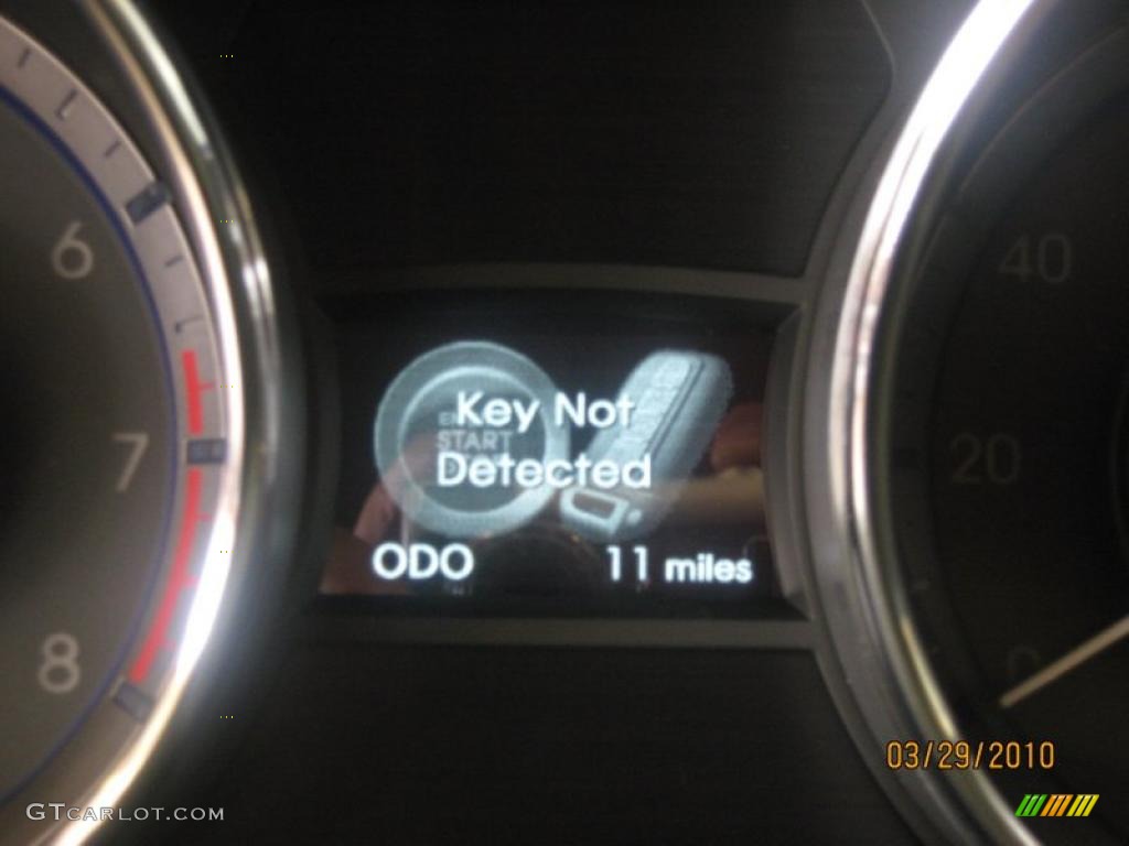 2011 Sonata SE - Venetian Red / Black photo #10