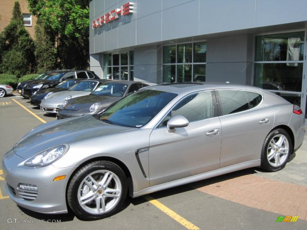 Porsche Panamera Silver