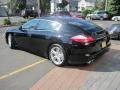 Black - Panamera 4S Photo No. 4