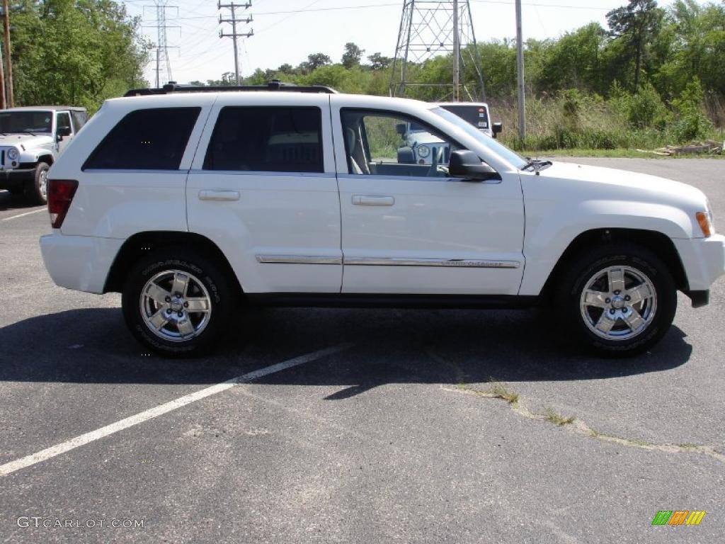 2006 Grand Cherokee Limited 4x4 - Stone White / Dark Khaki/Light Graystone photo #7