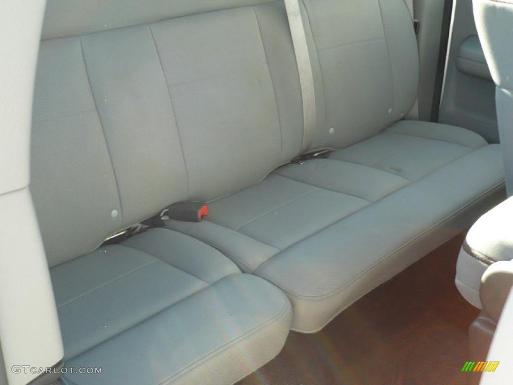 2006 F150 XL SuperCab - Silver Metallic / Tan photo #21