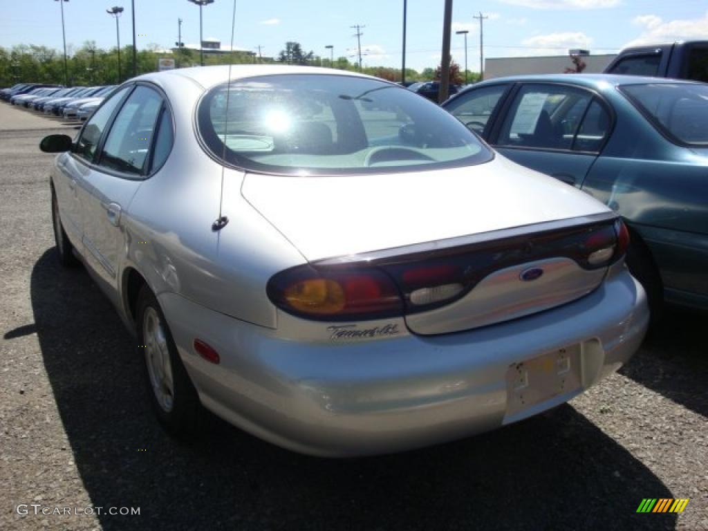 1997 Taurus GL - Silver Frost Pearl / Grey photo #4