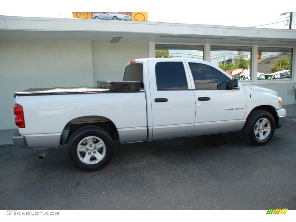 2007 Ram 1500 ST Quad Cab - Bright White / Medium Slate Gray photo #15