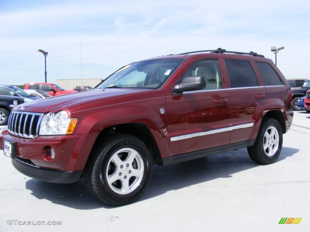 2007 Grand Cherokee Limited 4x4 - Red Rock Crystal Pearl / Dark Khaki/Light Graystone photo #1