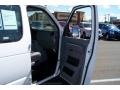 Oxford White - E Series Van E250 XL Commericial Photo No. 16