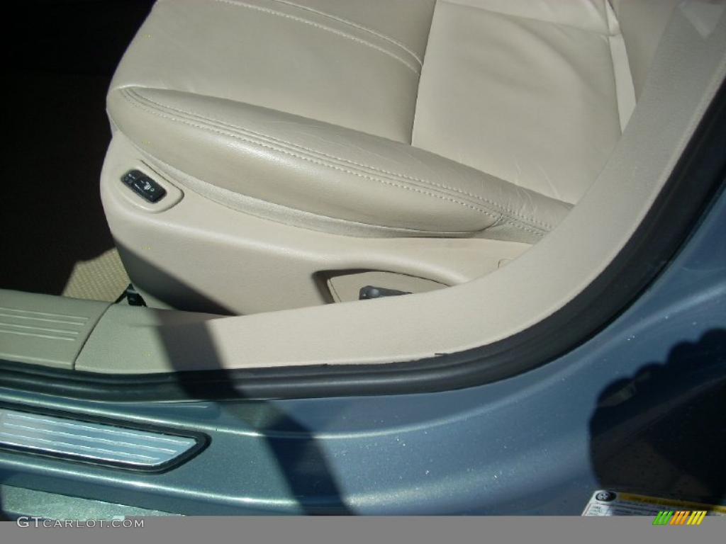 2007 Aura XE - Ocean Mist Metallic / Gray photo #11