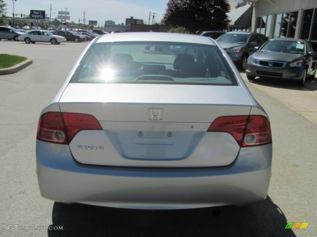 2007 Civic LX Sedan - Alabaster Silver Metallic / Gray photo #4